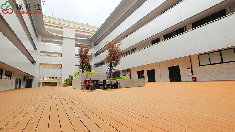 美紋超然竹板鋪裝的平臺 美紋超然竹板鋪裝的平臺